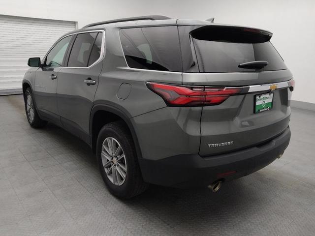 Photo of 2022 Silver Ice Metallic Chevrolet Traverse