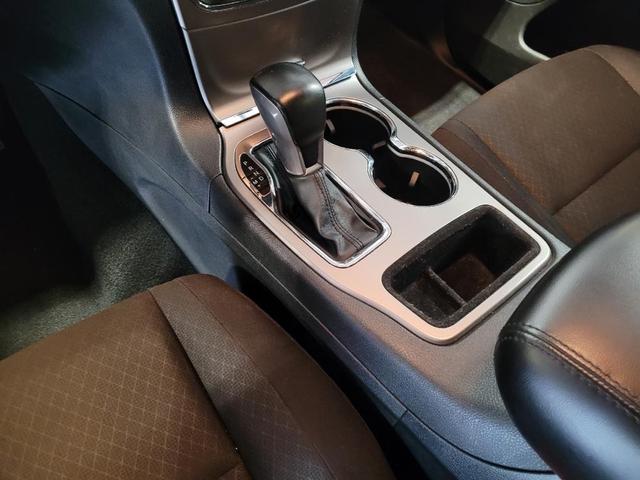 Photo of 2021 Diamond Black Crystal Pearlcoat Jeep Grand Cherokee