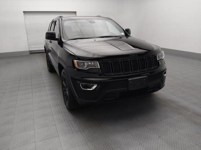 Photo of 2021 Diamond Black Crystal Pearlcoat Jeep Grand Cherokee