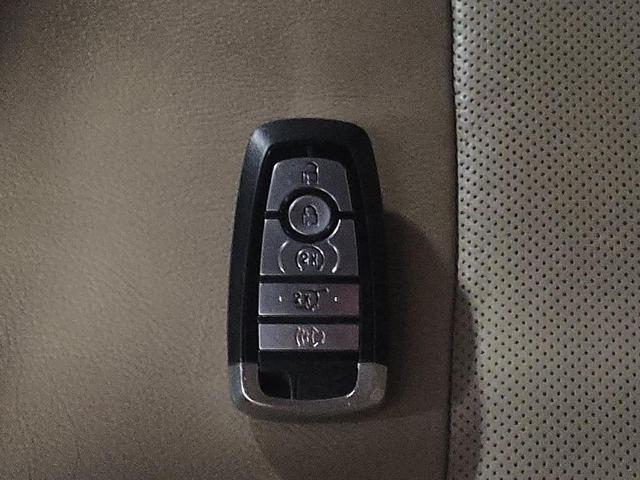 Photo of 2020 Silver Spruce Metallic Ford Explorer