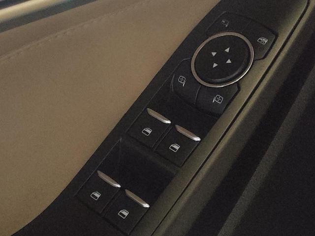 Photo of 2020 Silver Spruce Metallic Ford Explorer