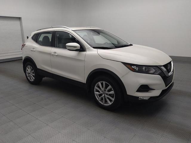 Photo of 2021 Pearl White Tricoat Nissan Rogue Sport