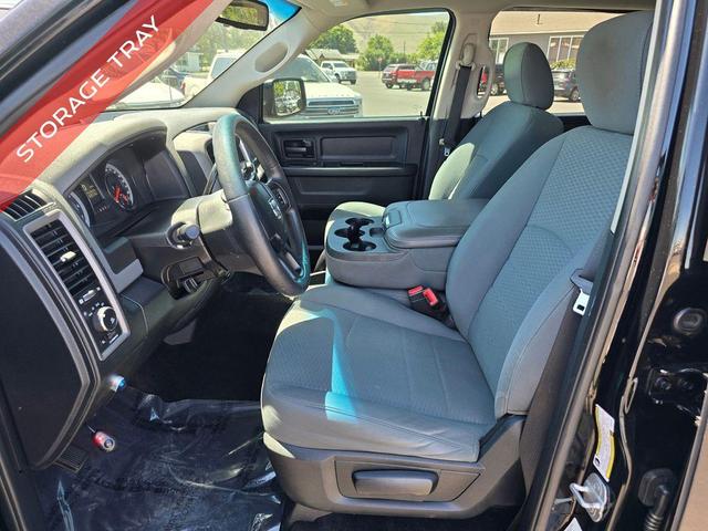 Photo of 2014 Black Clearcoat RAM 1500