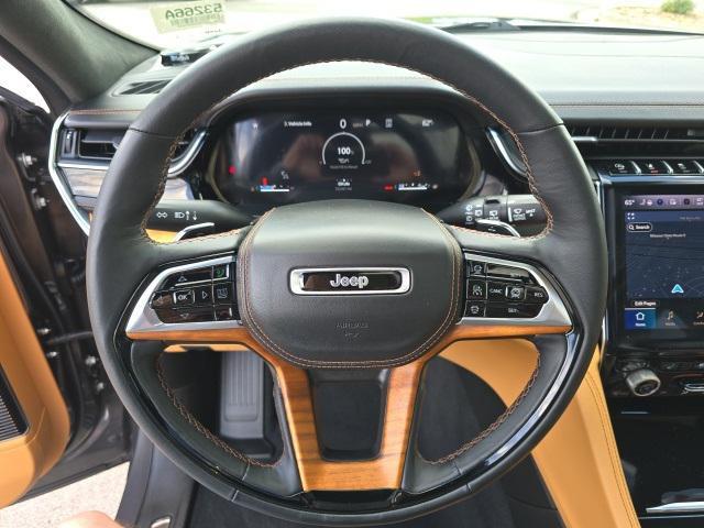 Photo of 2024 Baltic Gray Metallic Clearcoat Jeep Grand Cherokee L