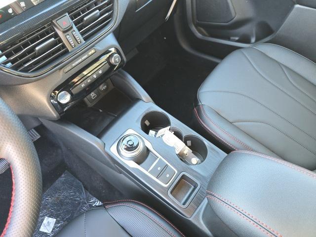 Photo of 2025 STAR WHITE METALLIC TRI-COAT Ford Escape