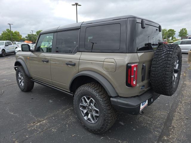 Photo of 2025 MARSH GRAY Ford Bronco