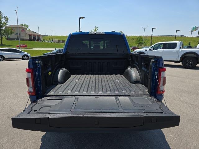 Photo of 2022 ATLAS BLUE METALLIC Ford F-150
