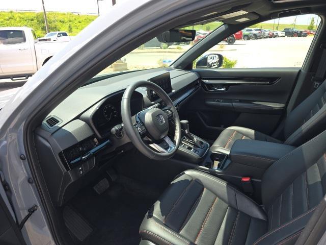 Photo of 2024 Gray Honda CR-V Hybrid