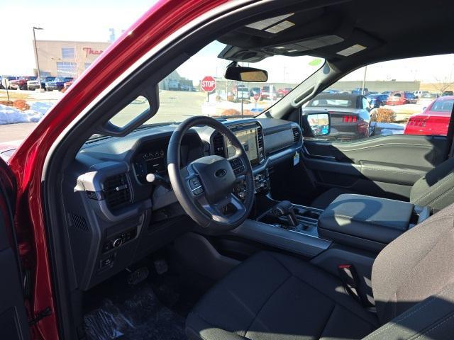 Photo of 2025 RAPID RED MET TINTED CC Ford F-150