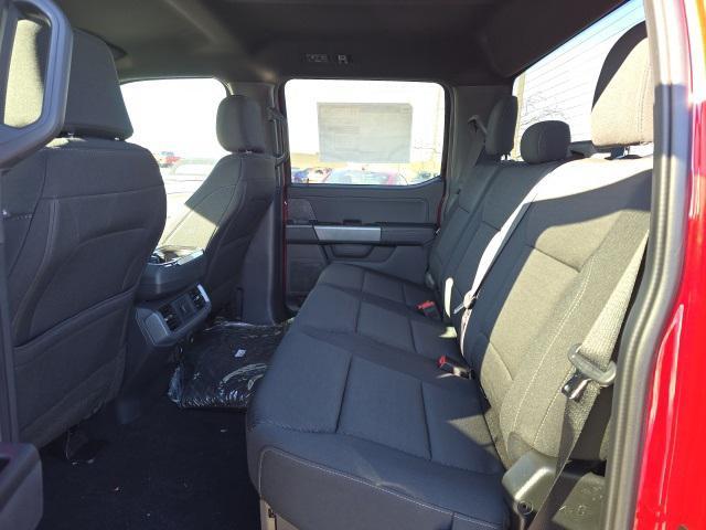 Photo of 2025 RAPID RED MET TINTED CC Ford F-150