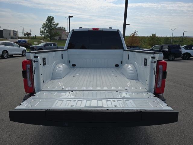 Photo of 2025 STAR WHITE Ford F-250