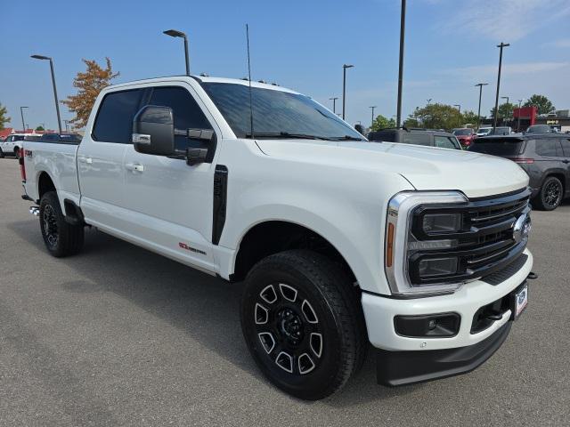 Photo of 2025 STAR WHITE Ford F-250