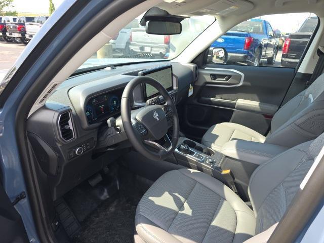 Photo of 2025 AZURE GRAY METALLIC TRI-COAT Ford Bronco Sport