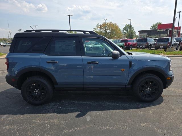 Photo of 2025 AZURE GRAY METALLIC TRI-COAT Ford Bronco Sport