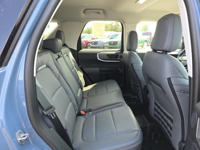 Photo of 2025 AZURE GRAY METALLIC TRI-COAT Ford Bronco Sport