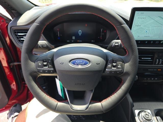 Photo of 2025 RAPID RED MET TINTED CC Ford Escape