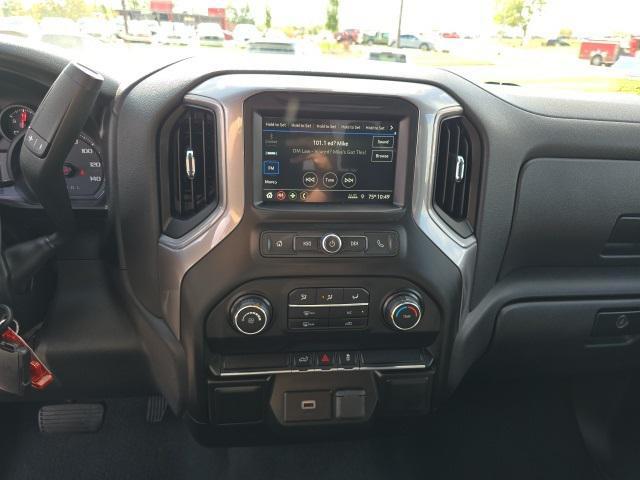 Photo of 2019 Shadow Gray Metallic Chevrolet Silverado 1500