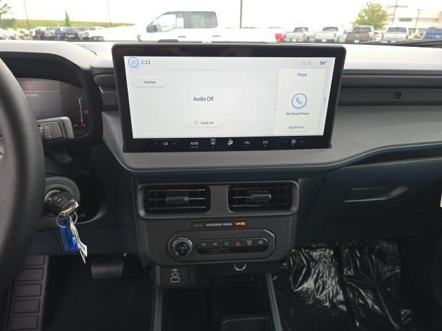 Photo of 2025 OXFORD WHITE Ford Maverick