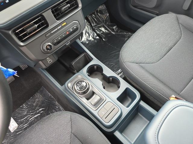 Photo of 2025 OXFORD WHITE Ford Maverick