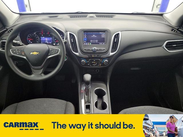 Photo of 2023 White Chevrolet Equinox