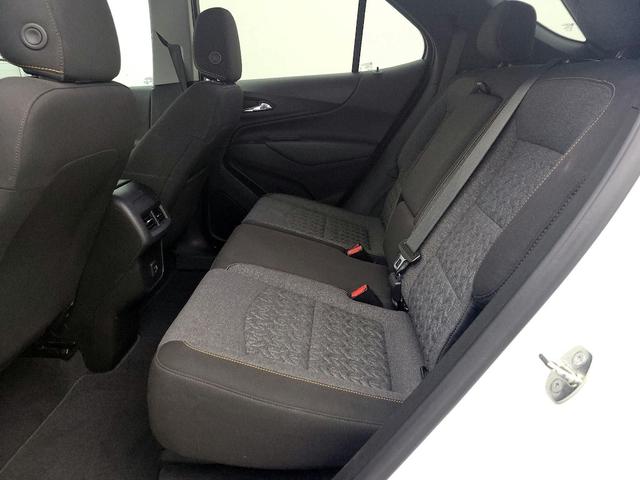 Photo of 2023 White Chevrolet Equinox