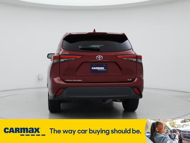 Photo of 2020 Red Toyota Highlander