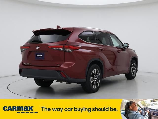 Photo of 2020 Red Toyota Highlander