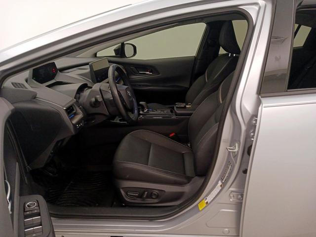 Photo of 2024 Silver Toyota Prius