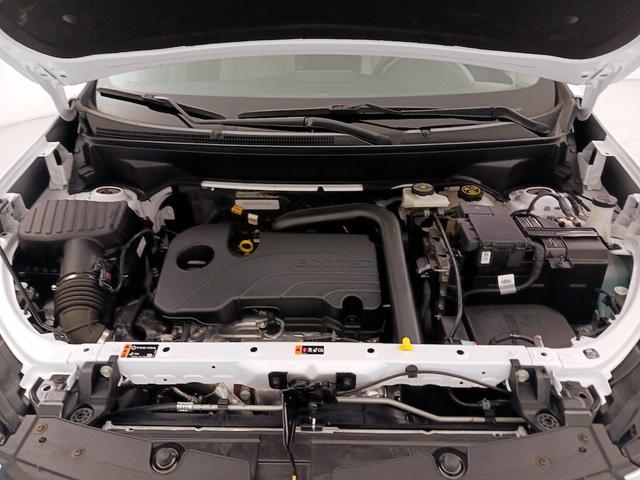 Photo of 2024 White Chevrolet Equinox
