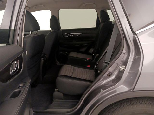 Photo of 2019 Gray Nissan Rogue