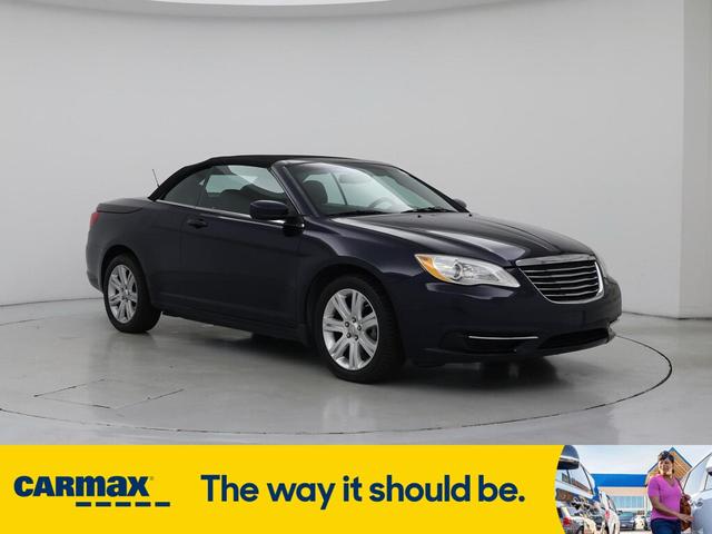 2014 Chrysler 200