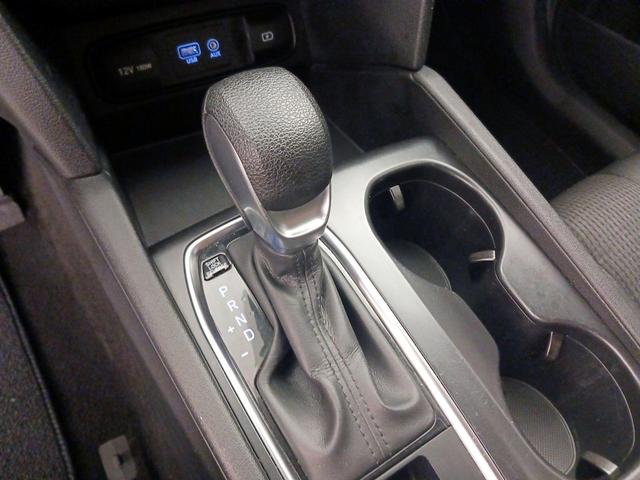 Photo of 2020 Gray Hyundai SANTA FE