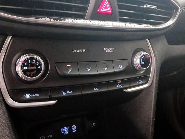 Photo of 2020 Gray Hyundai SANTA FE