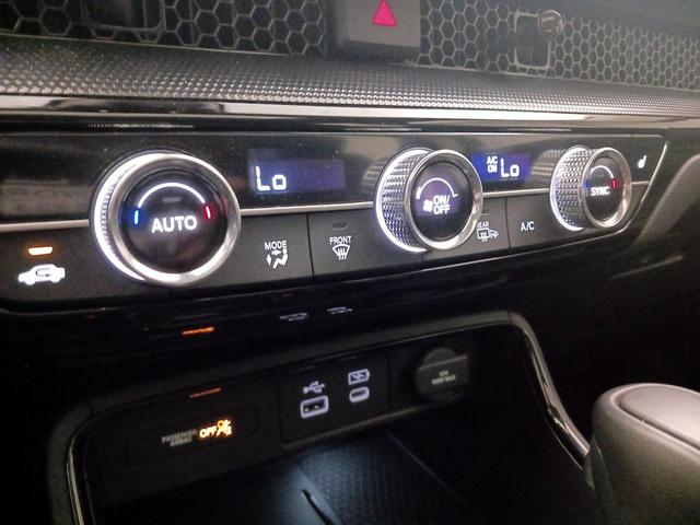 Photo of 2024 Black Honda CR-V