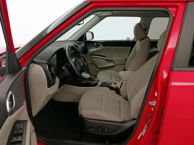 Photo of 2022 Red Kia Soul