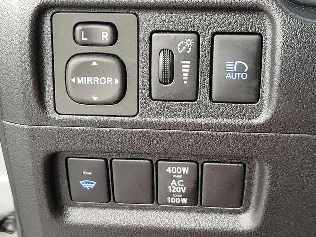Photo of 2021 Gray Toyota 4Runner