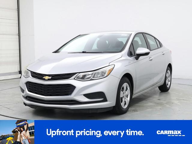 Photo of 2017 Silver Chevrolet Cruze