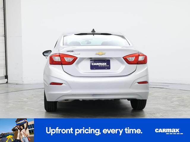 Photo of 2017 Silver Chevrolet Cruze