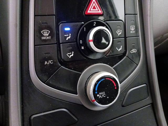 Photo of 2015 Gray Hyundai ELANTRA