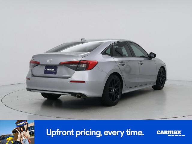 Photo of 2024 Silver Honda Civic