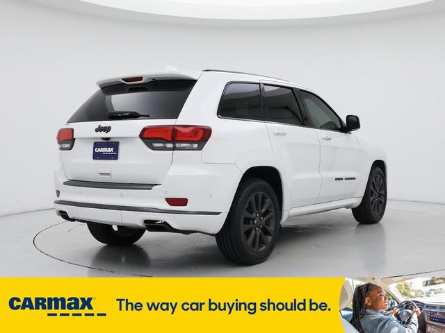 Photo of 2019 White Jeep Grand Cherokee