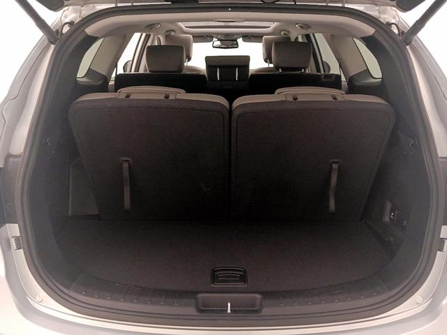 Photo of 2018 Silver Hyundai SANTA FE