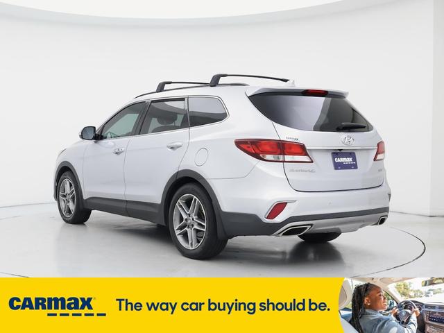 Photo of 2018 Silver Hyundai SANTA FE