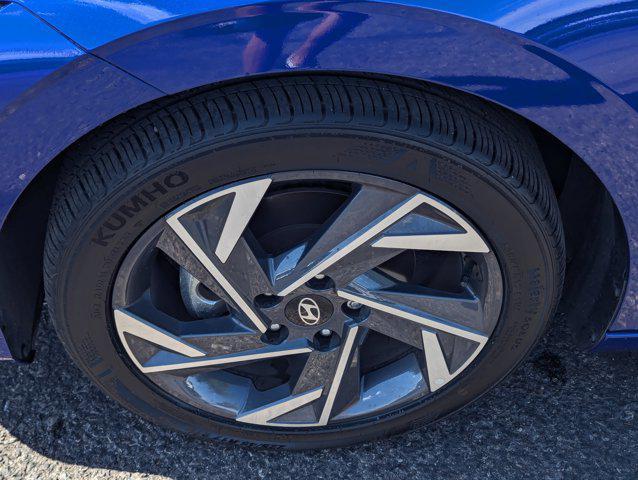 Photo of 2025 Intense Blue Hyundai ELANTRA