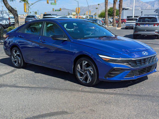 Photo of 2025 Intense Blue Hyundai ELANTRA
