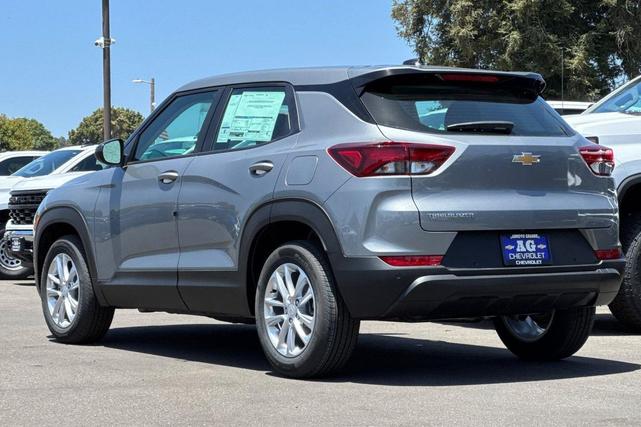 Photo of 2026 Sterling Gray Metallic Chevrolet Trailblazer