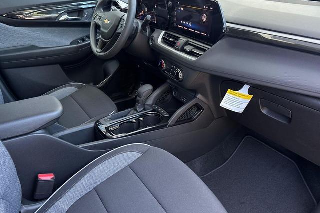 Photo of 2026 Sterling Gray Metallic Chevrolet Trailblazer