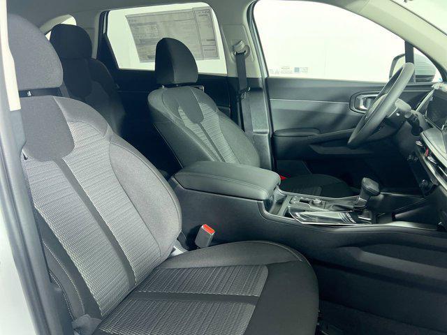 Photo of 2026 Glacier White Pearl Kia Sorento