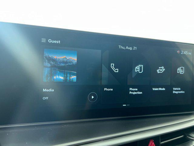 Photo of 2026 Glacier White Pearl Kia Sorento