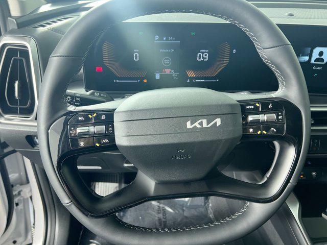 Photo of 2026 Glacier White Pearl Kia Sorento